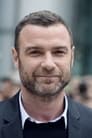 Лів Шрайбер isZus Bielski