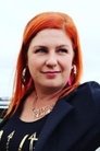 Sarah Dunsworth is