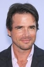 Matthew Settle isRonald Speirs