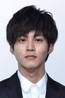 松坂桃李 is
