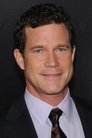 Dylan Walsh isAl Burns