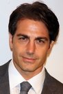 Michael Bergin isJ.D. Darius