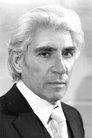 Frank Finlay is