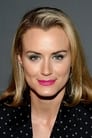 Taylor Schilling isSarah Blume