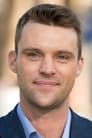 Jesse Spencer isRobert Chase