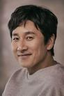 이선균 is
