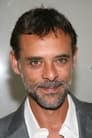 Alexander Siddig isNasir