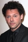 Richard Coyle isPeter