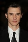 Гаррі Ллойд isAndrew Carter