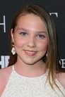 Isabelle Nélisse is