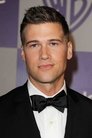 Nick Zano isHunt