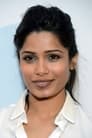 Freida Pinto isCaroline Aranha