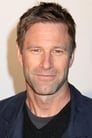 Aaron Eckhart isHarvey Dent