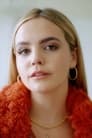 Bailee Madison isТрав Belle Aarons