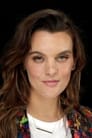 Frankie Shaw isDaisy