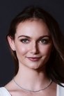 Andi Matichak isAllyson